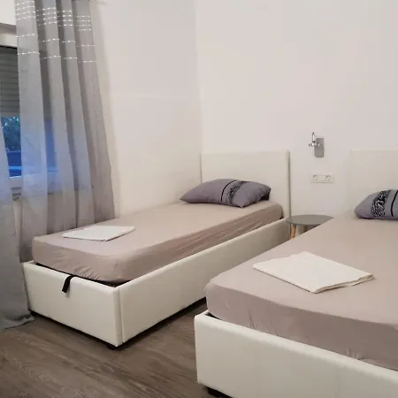 Bitunjac Apartament *