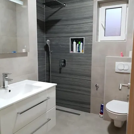 Apartament Bitunjac *